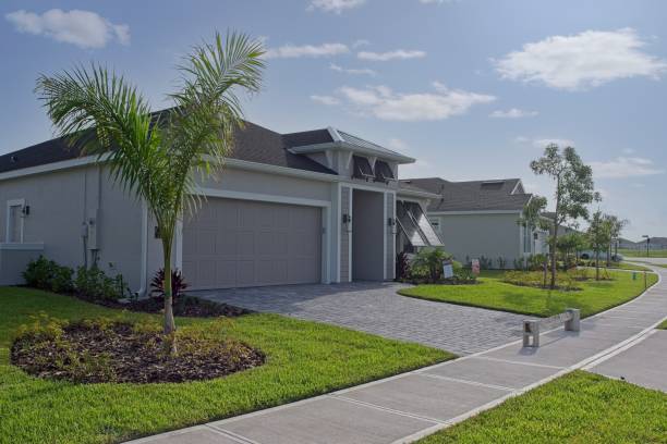 Best Driveway Paving Contractor  in Belleair Beach, FL